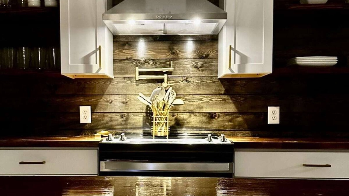 Boothville-Venice House | Southpass Camp - Venice, LA - Coast & Canyon Outfitters