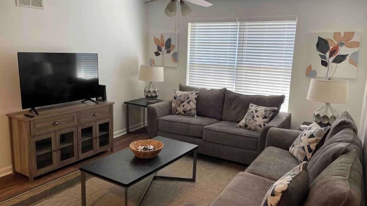 Tallahassee Condo | Southside Suite Living, Spacious 2 Bedroom/2 Bath