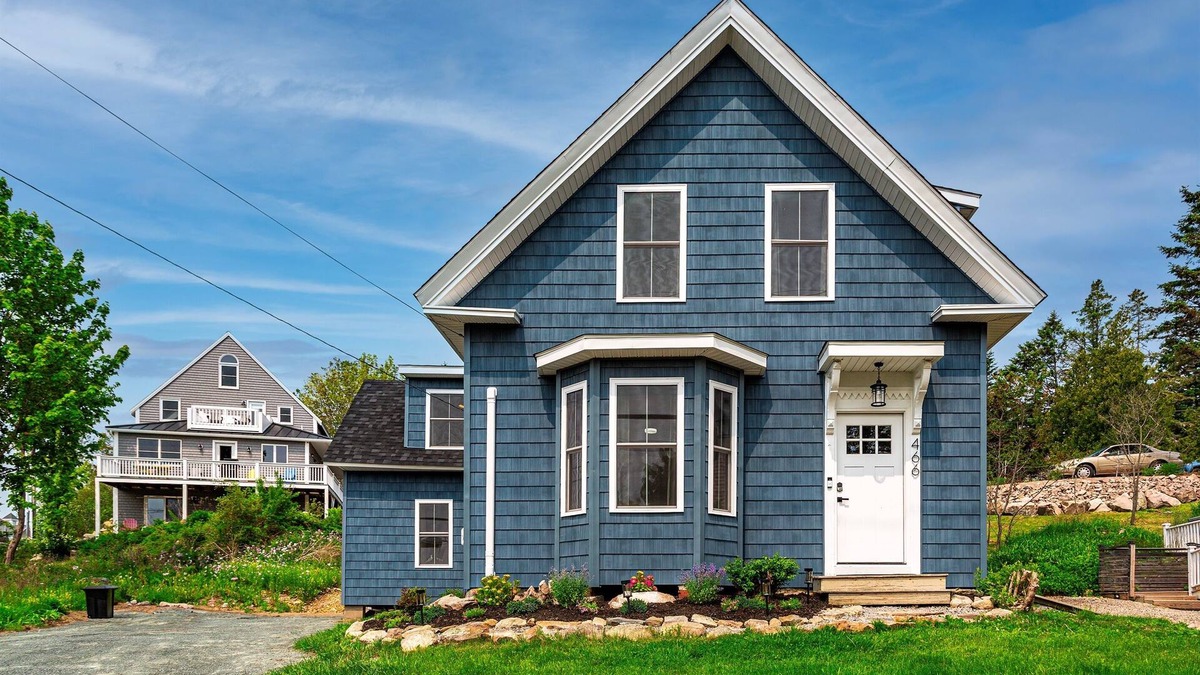 Southwest Harbor House | Southwest Harbor Large Group Accommodations