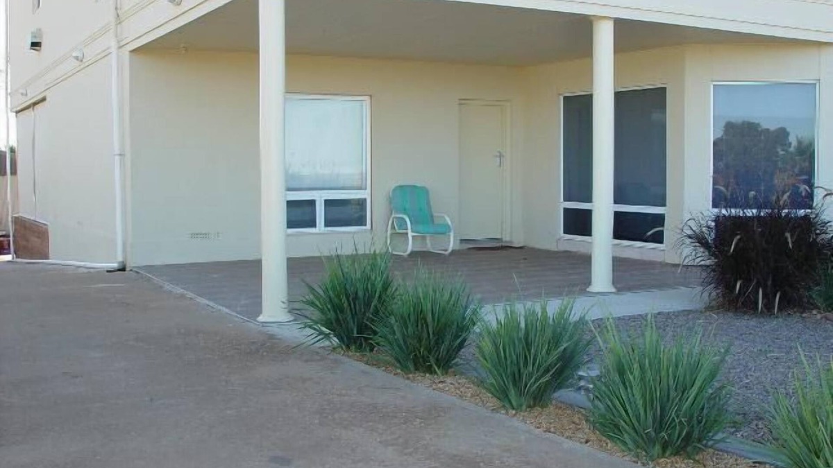 Port Hughes Apartment | Southwyd - Port Hughes