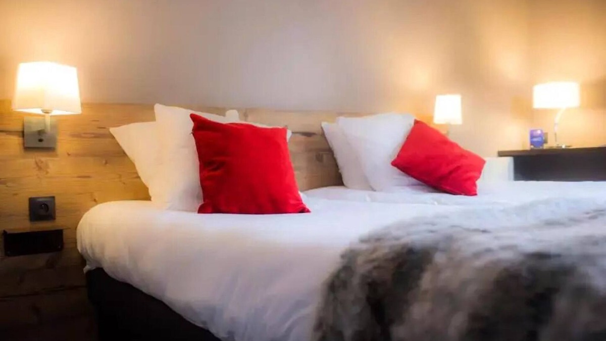 Valfrejus Apartment | SOWELL Family Valfréjus* - Family Quadruple Room