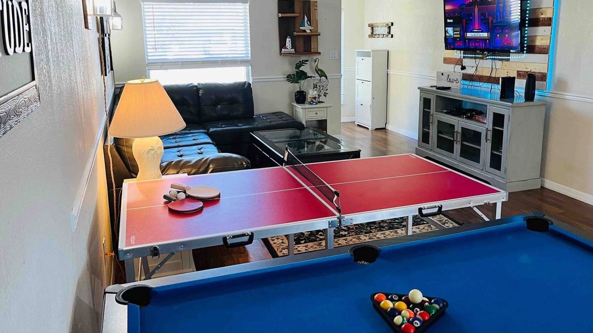 Port Saint John House | Space Coast Retreat: Large Fenced yard, Pool Table, Mrs. Pac Man + Massage Chair