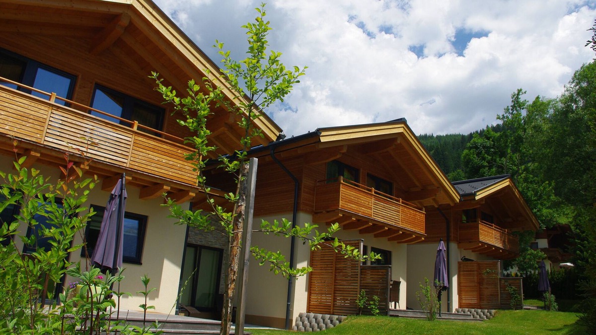 Kleinarl Ski Chalet | Space for me . wooden comfort with modern furnishings