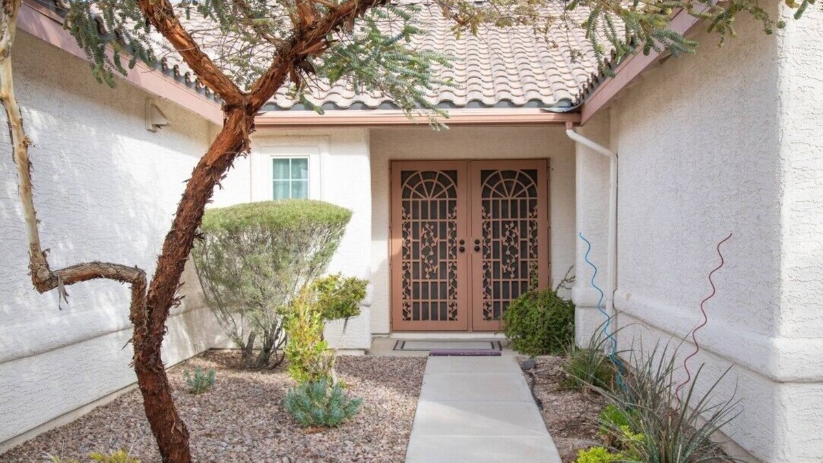 Centennial Hills House | Space to Play in Centennial Hills Las Vegas! 5 bedroom SINGLE STORY on HALF ACRE