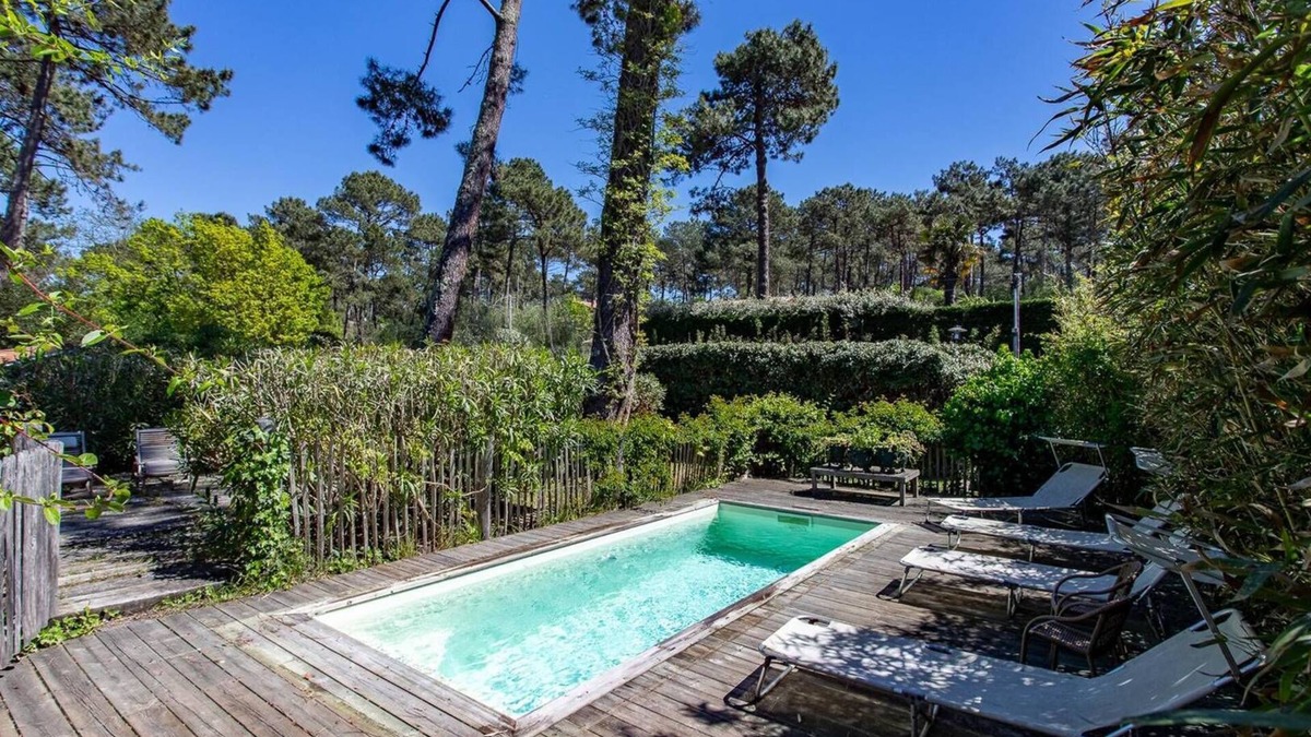 Piraillan House | Spacieuse villa familiale avec piscine pour 12 personnes Piraillan