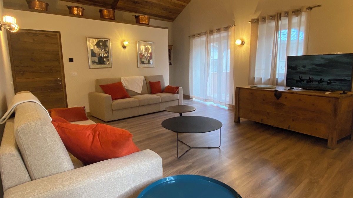 Sollieres-Sardieres Ski Chalet | Spacieux Chalet de Standing Dans Village au Calme, Wifi