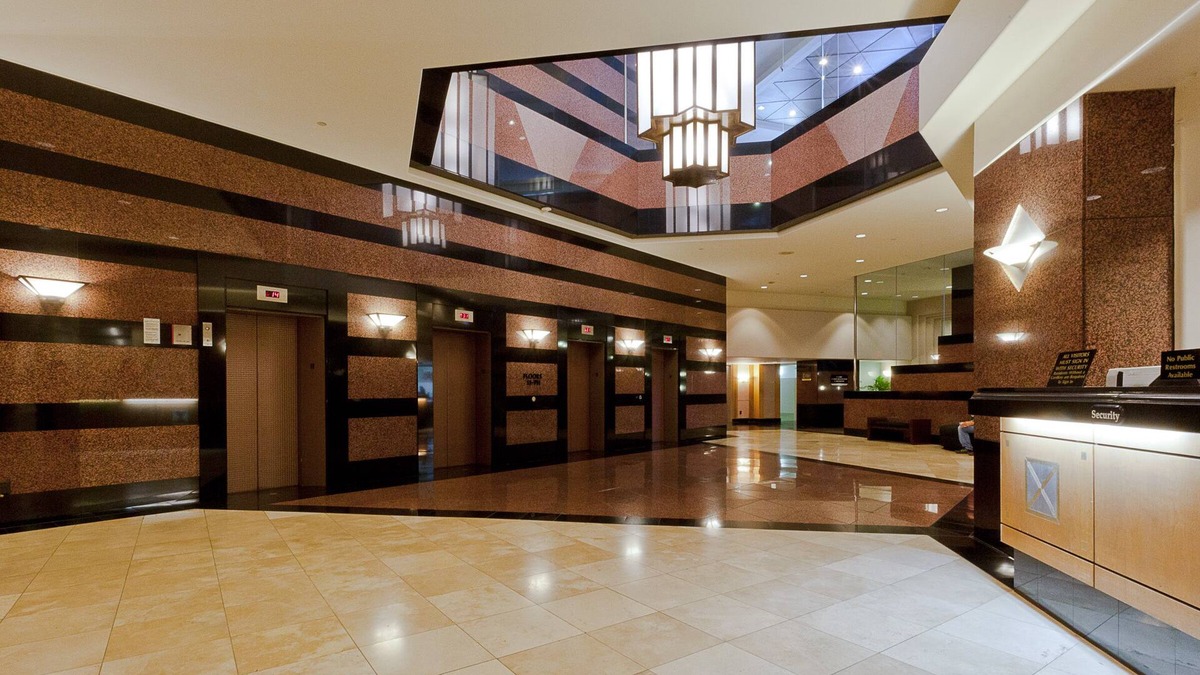 Downtown Honolulu Condo | Spacious 1-Bedroom in Downtown Honolulu - Perfect for Families and Travelers!