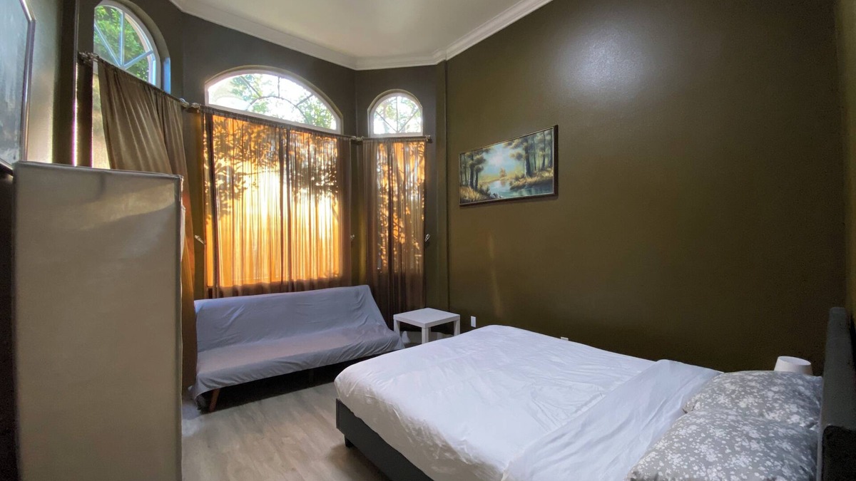 Monterey Park House | Spacious 11-bedroom house with AC, WiFi in enchanting Monterey Park