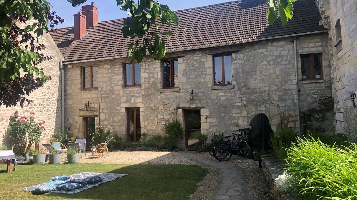 Pontpoint House | Spacious 17th century family home I Near Senlis - Chantilly - Paris