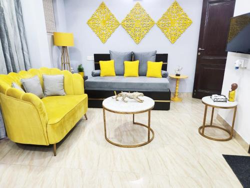 Greater Kailash Apartment | Spacious 1BHK Suite Prime Location w/2 baths (12)