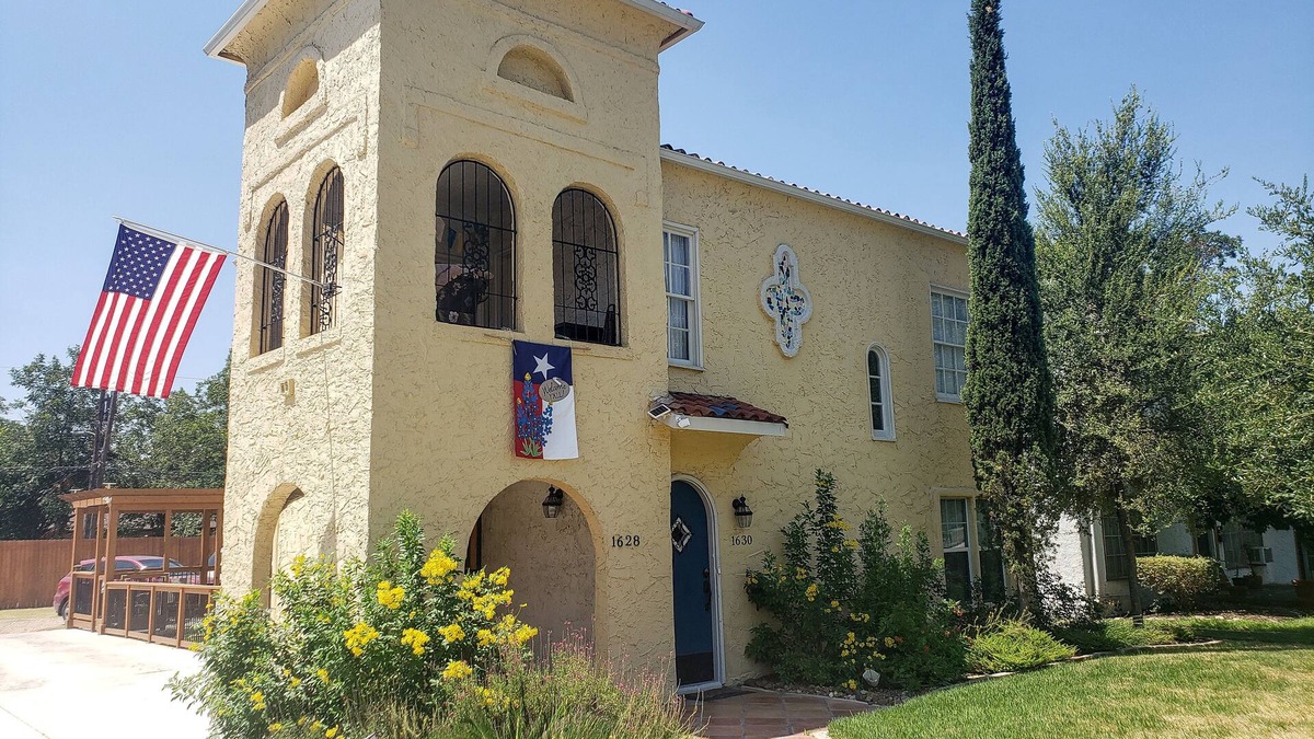 Jefferson Apartment | Spacious (2/1, 1100 sqf) - 5 -15 minutes to Airport, Downtown, SeaWorld, etc.