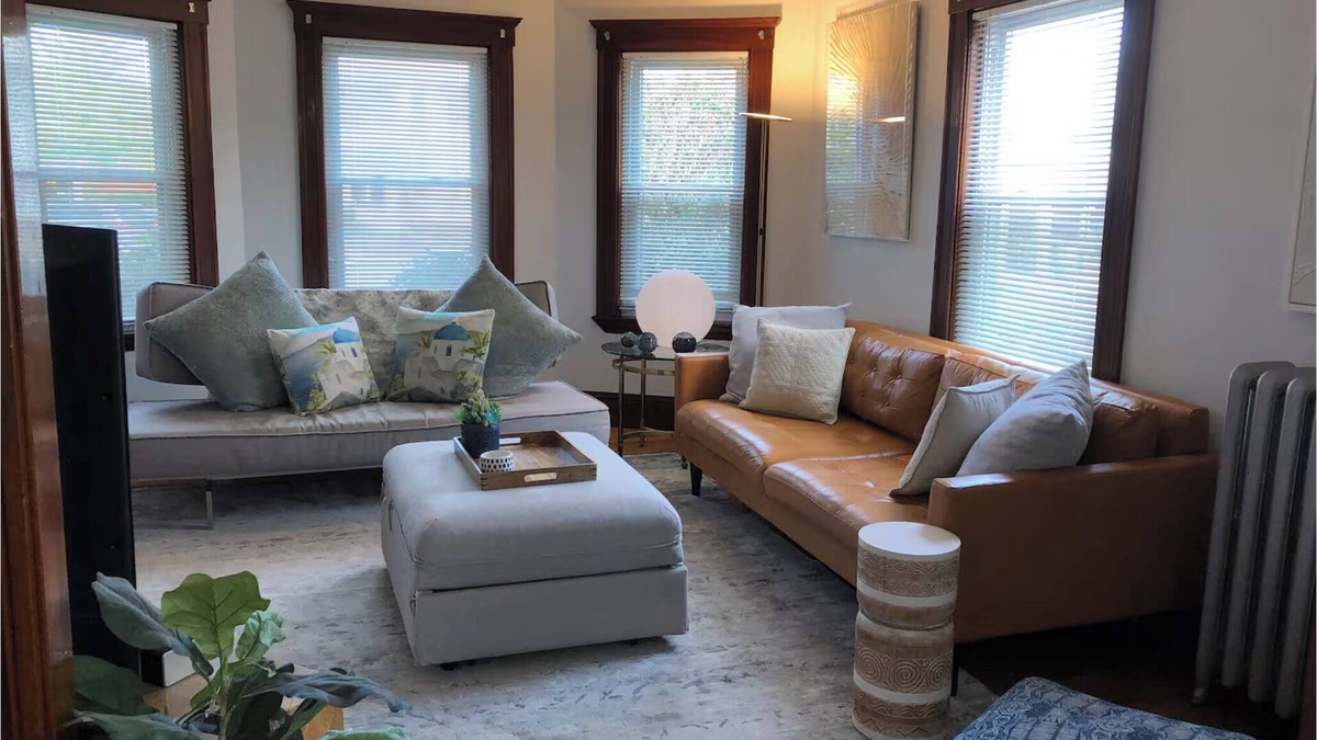 Watertown Apartment | Spacious 2 bdrm apartment 1.8 mils from Harvard Sq