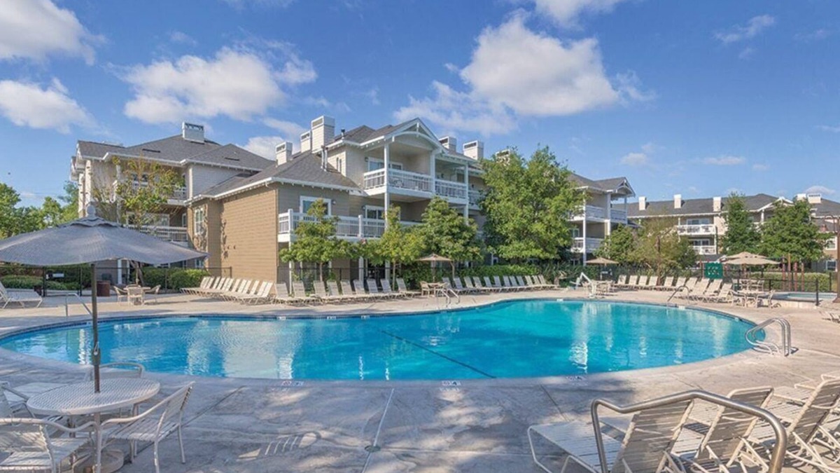 Windsor Apartment | Spacious 2 BDRM Condo in Sonoma Wine County