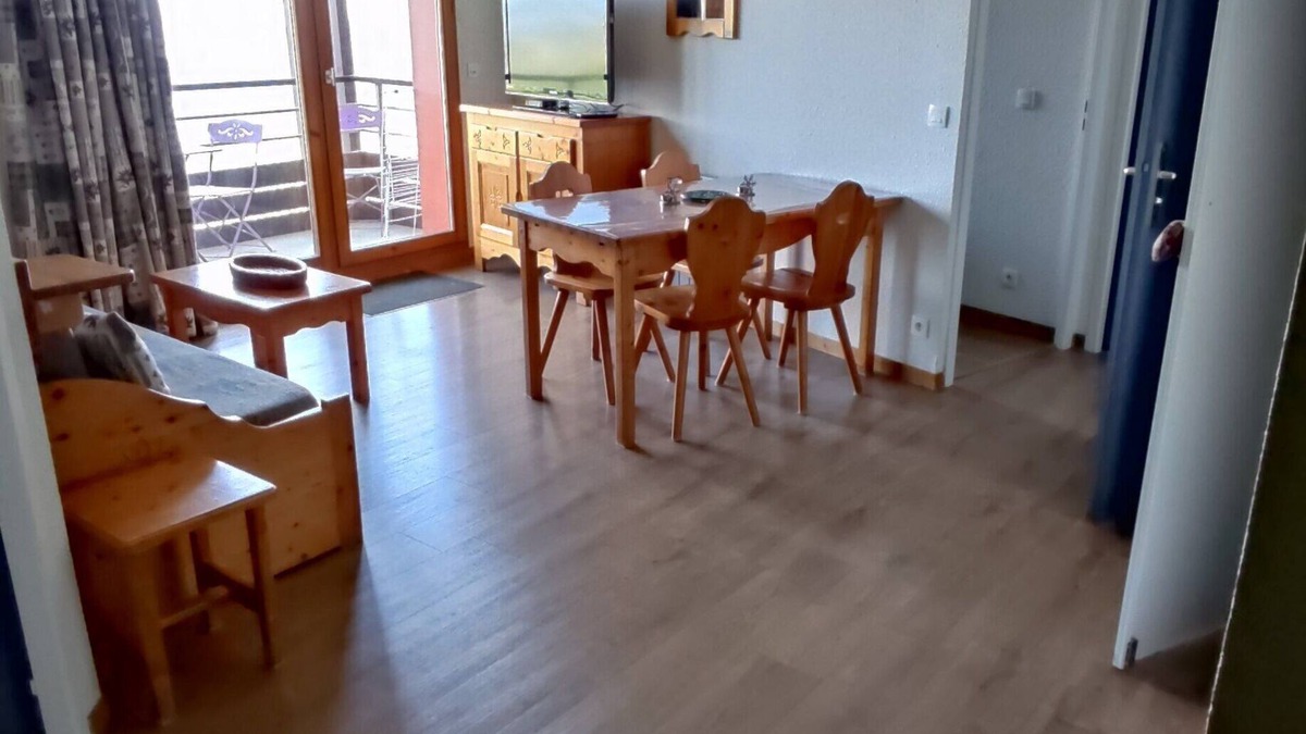 Villarembert Apartment | Spacious 2-bedroom T3 apartment (40m²) for 6 people