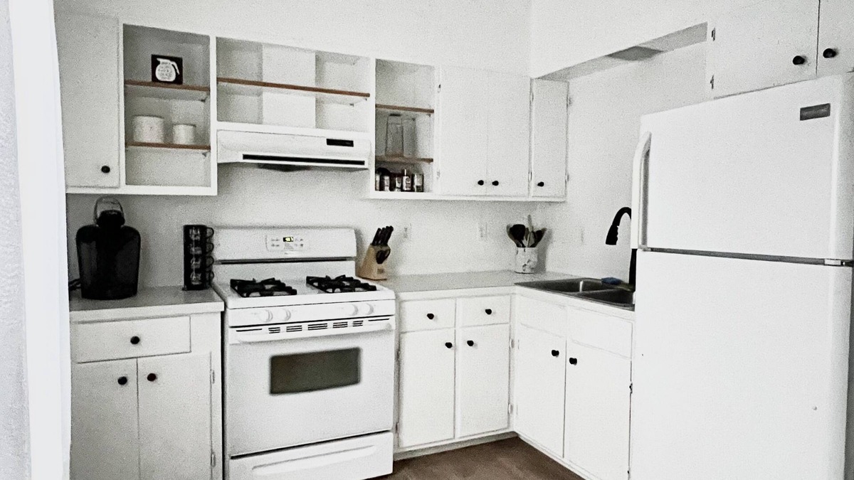 Warren Apartment | Spacious 2 bedroom apartment