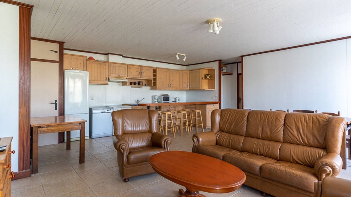 Mimizan House | Spacious 2-Star House for 10, Near Beach, with Garden and BBQ - Mimizan