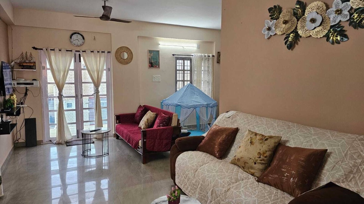 Chennai Apartment | Spacious 2BHK apartment in Chennai, near Airport, Chennai Trade Center, DLF