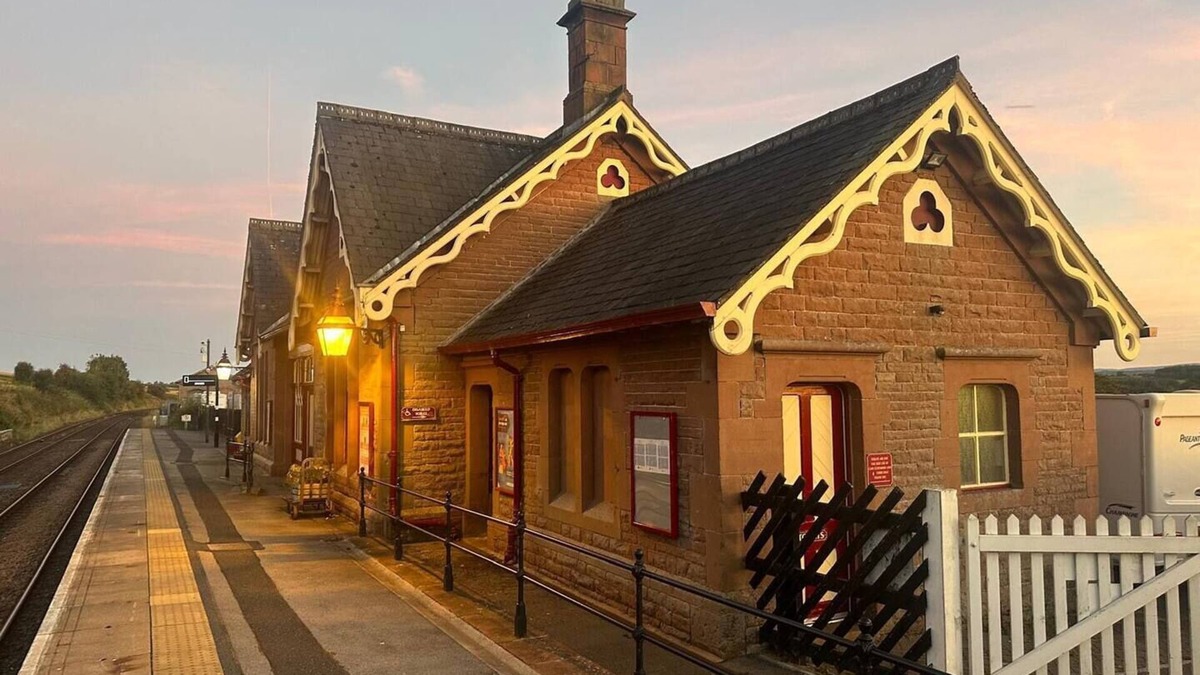 Langwathby Cottage | Spacious 3 bed apartment - pet friendly - Scotsman a spotless & unique 3 bed cottage with EV & free parking near lakes