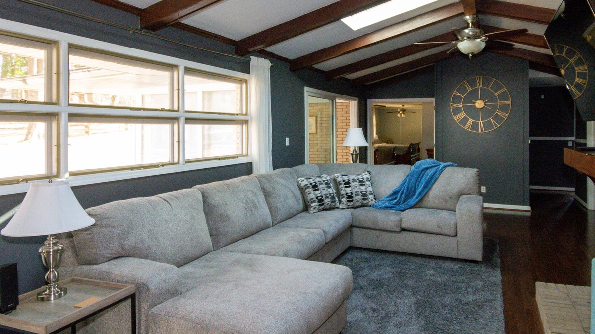 High Point House | Spacious 3 Bedroom 3 Bath Ranch