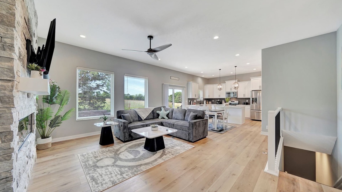 Lincoln House | Spacious 3 Bedroom, 3 Bath Pine Meadows Retreat