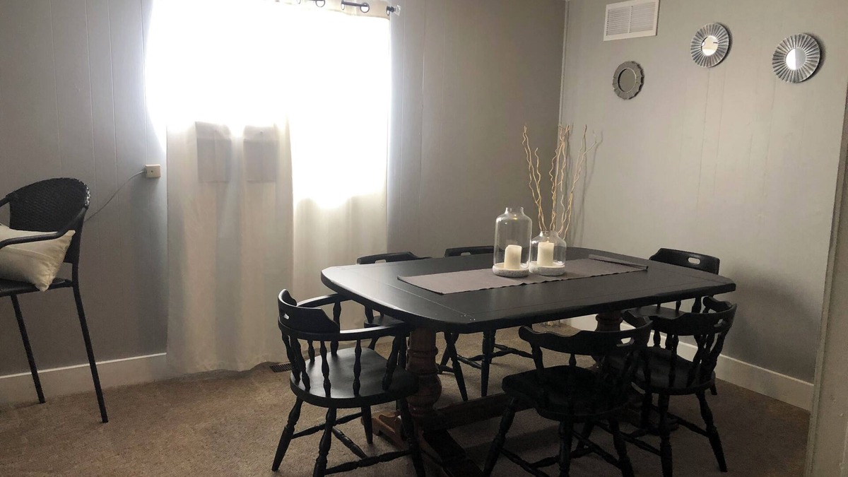 Fairfield Apartment | Spacious 3-bedroom apartment in fabulous Fairfield with AC, WiFi