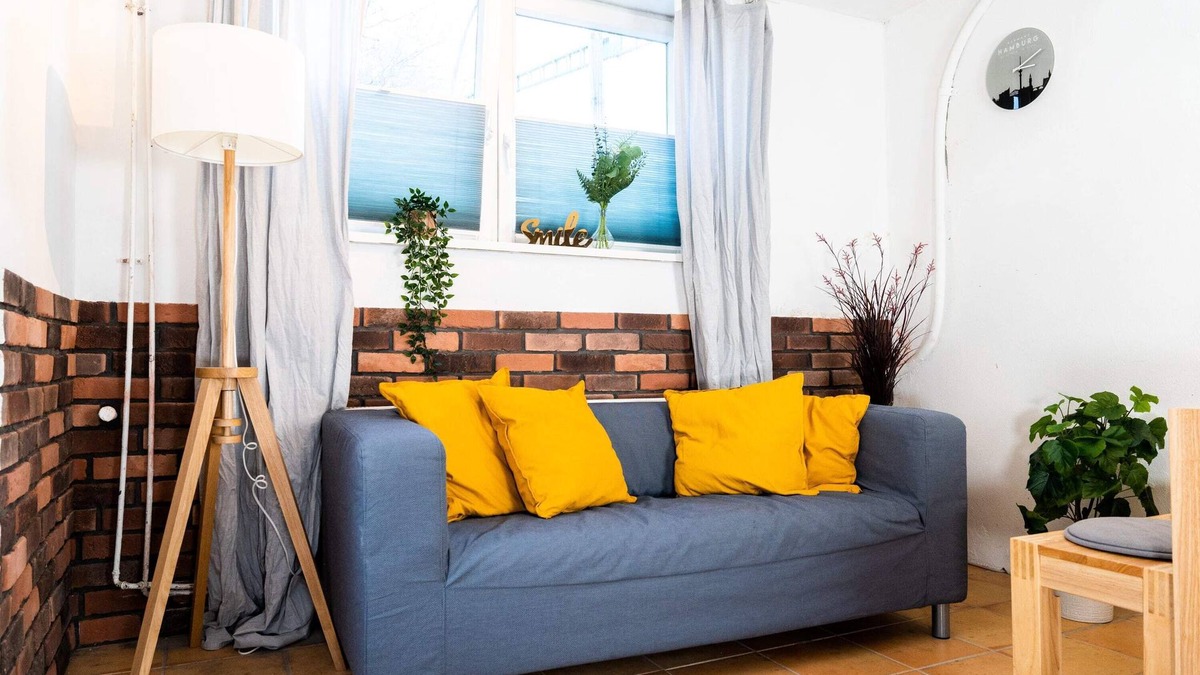 Uhlenhorst Apartment | Spacious 3-Bedroom-Apartment for up to 7 Guests