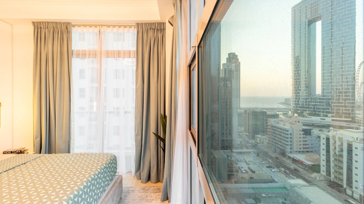 Jabal Ali 2 Apartment | Spacious 3-bedroom apartment in beautiful Dubai with WiFi, AC, fitness room