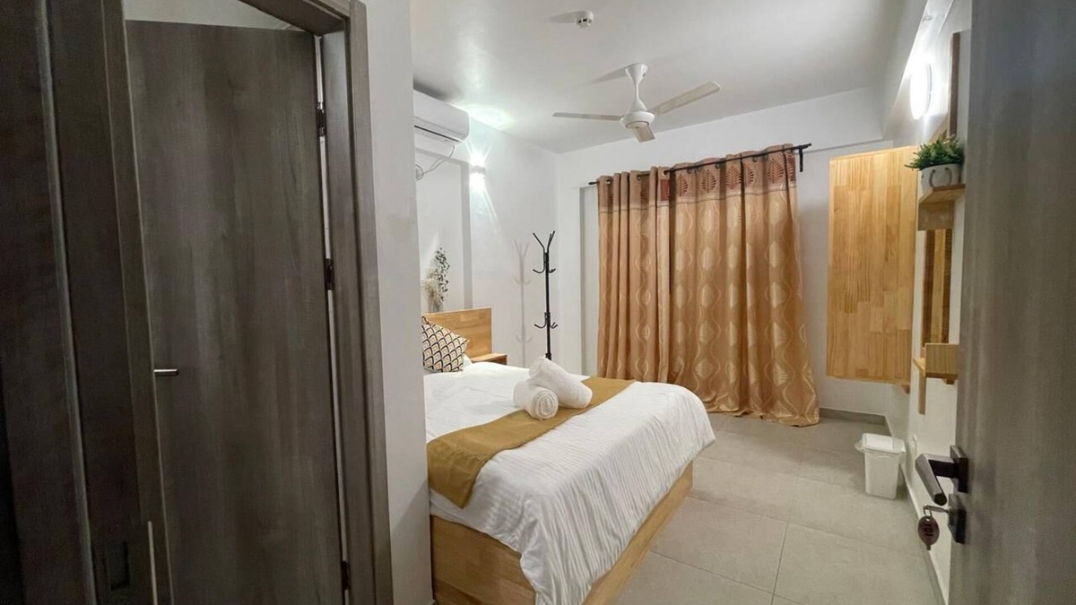 Hulhumale Apartment | Spacious 3-bedroom apartment with WiFi, AC in charming Phase 02