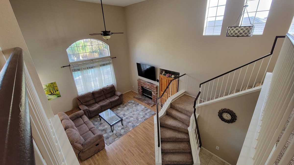 Fontana House | Spacious 3 Bedroom Home with Pool