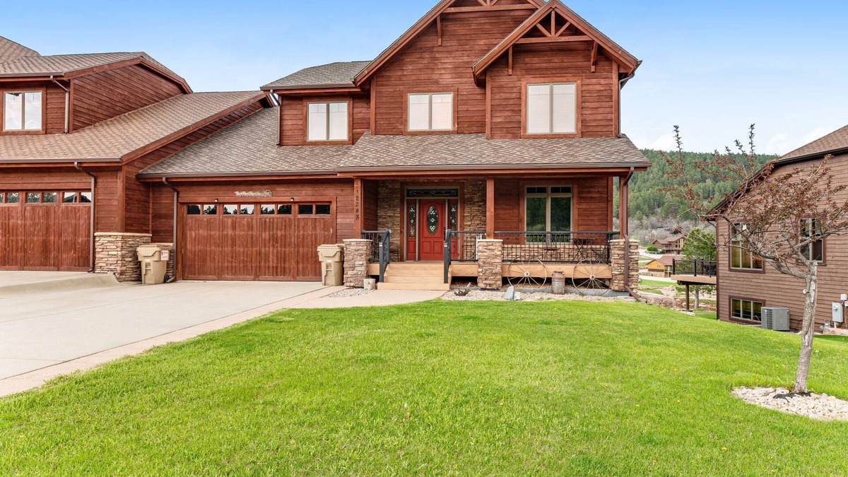Sturgis House | Spacious 3-story home w/private hot tub, pool table, firepit, electric fireplace