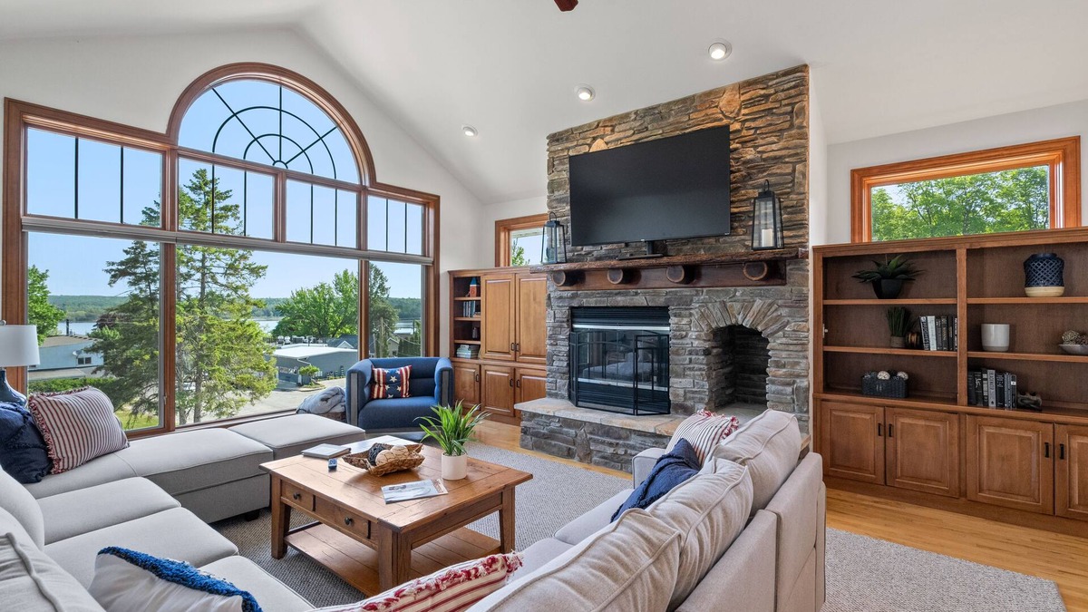 Fish Creek Condo | Spacious 3-Story Updated Fish Creek Condo – Walk to Downtown, Decks & Views