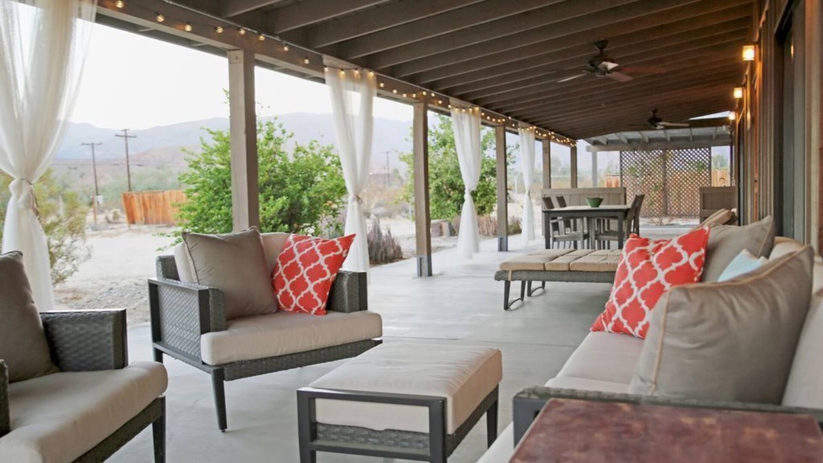 Borrego Springs House | Spacious 3BR Borrego Springs Home, Walk to Downtown, Amazing Mountain Views!