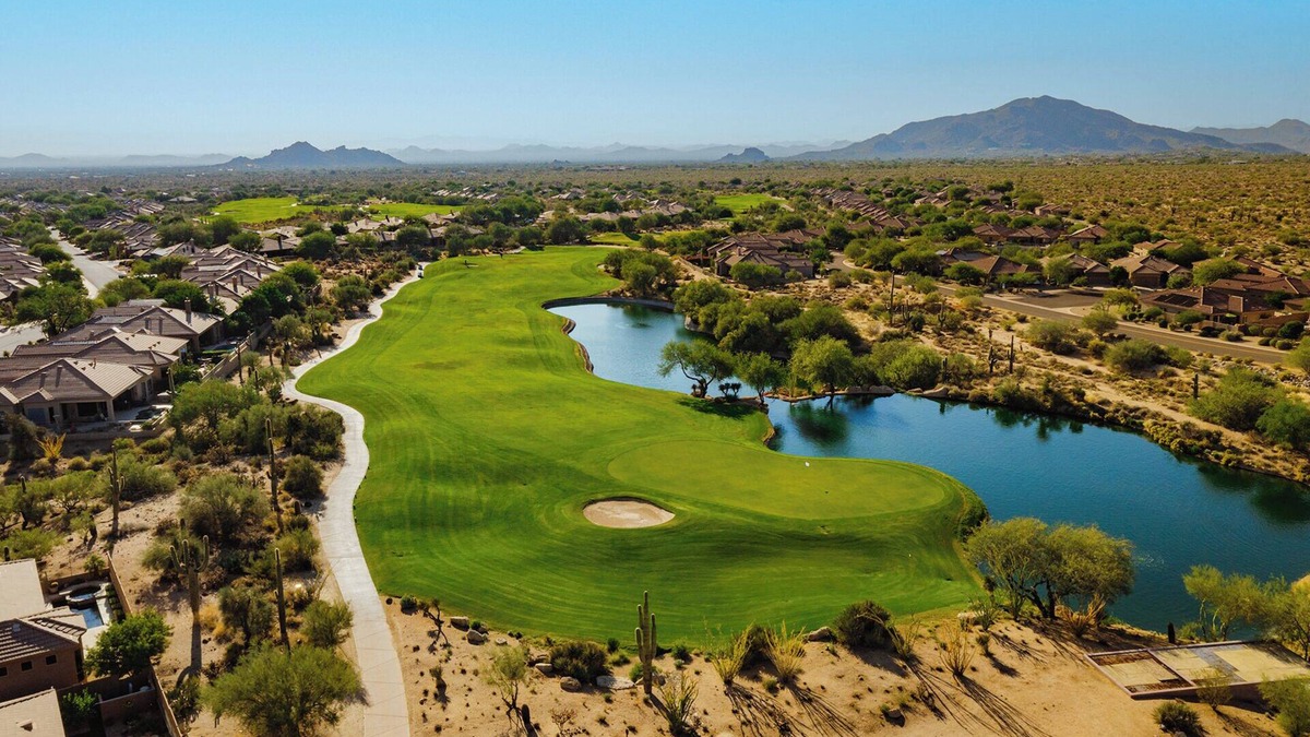 Legend Trail Condo | Spacious 3BR condo in N Scottsdale with access to golf, pickle, pool & fitness