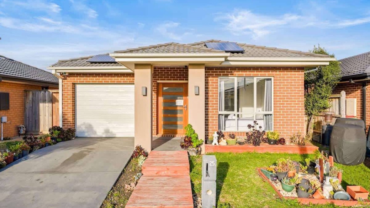 Officer House | Spacious 3BR Home - Perfect for Family Retreat!