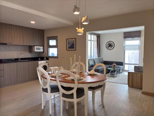 Ban Mai Apartment | Spacious 3BR near Impact, Pink Line MRT & Don Mueang Airport