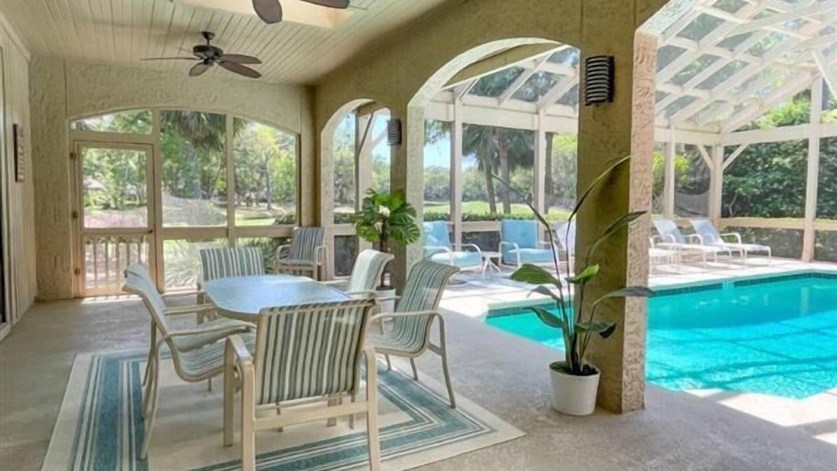 Sea Pines House | Spacious 4-Bed, Direct golf-view Home w/Private Pool in the heart of Sea Pines