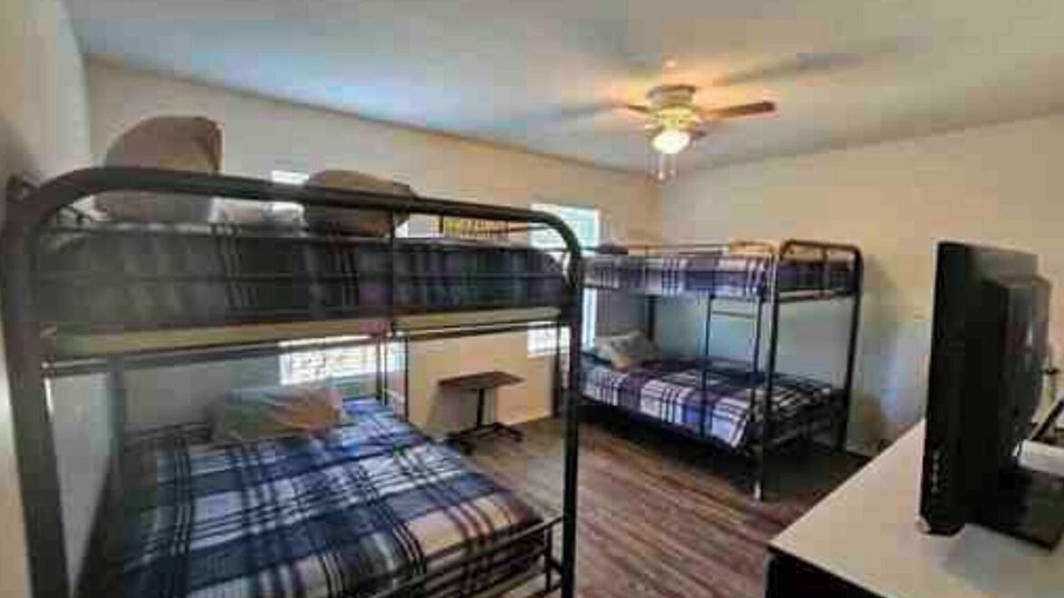 San Antonio House | Spacious 4 bed 2.5 bath Serenity Splash Villa in San Antonio with private pool