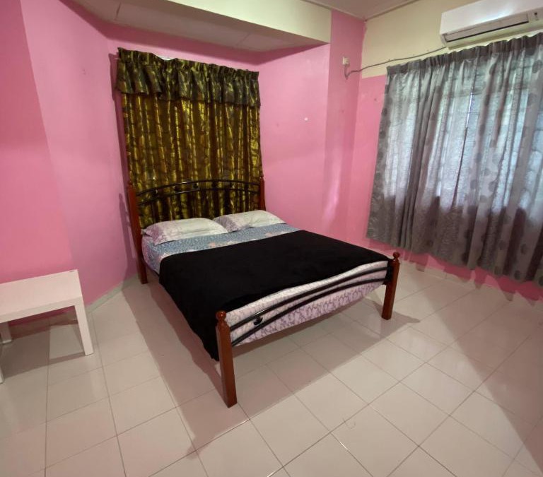 Chukai House | Spacious 4 Bedroom 3 bathroom (Coway & Wifi)