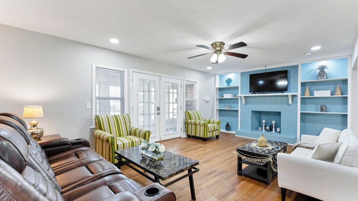 Portsmouth House | Spacious 4-bedroom house in amazing Portsmouth with WiFi