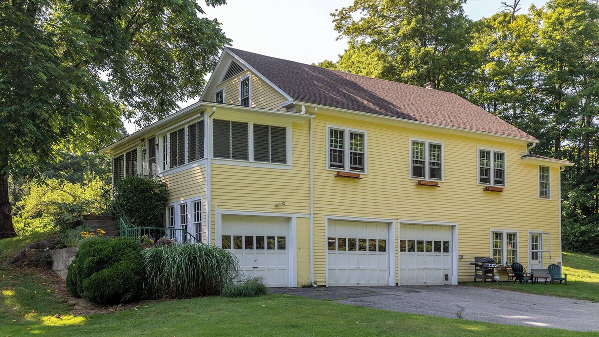 Washington Depot House | Spacious 4-bedroom house on riverfront; walk to delightful Washington, CT
