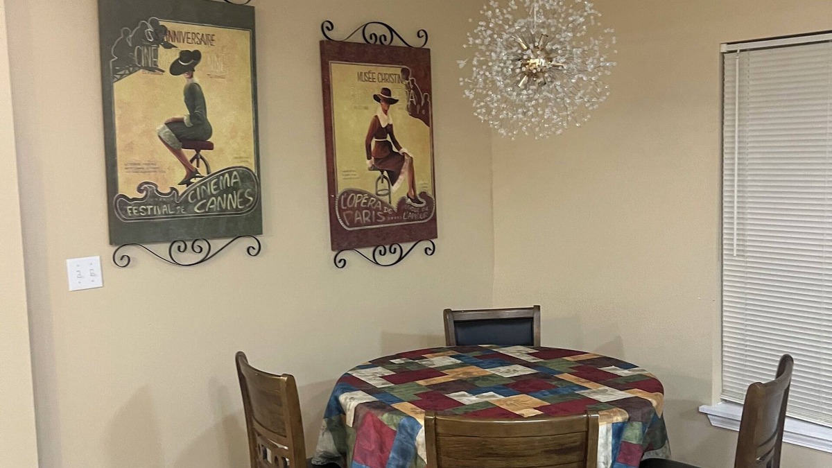 Gramercy House | Spacious 4-bedroom house with WiFi, AC in charming Gramercy