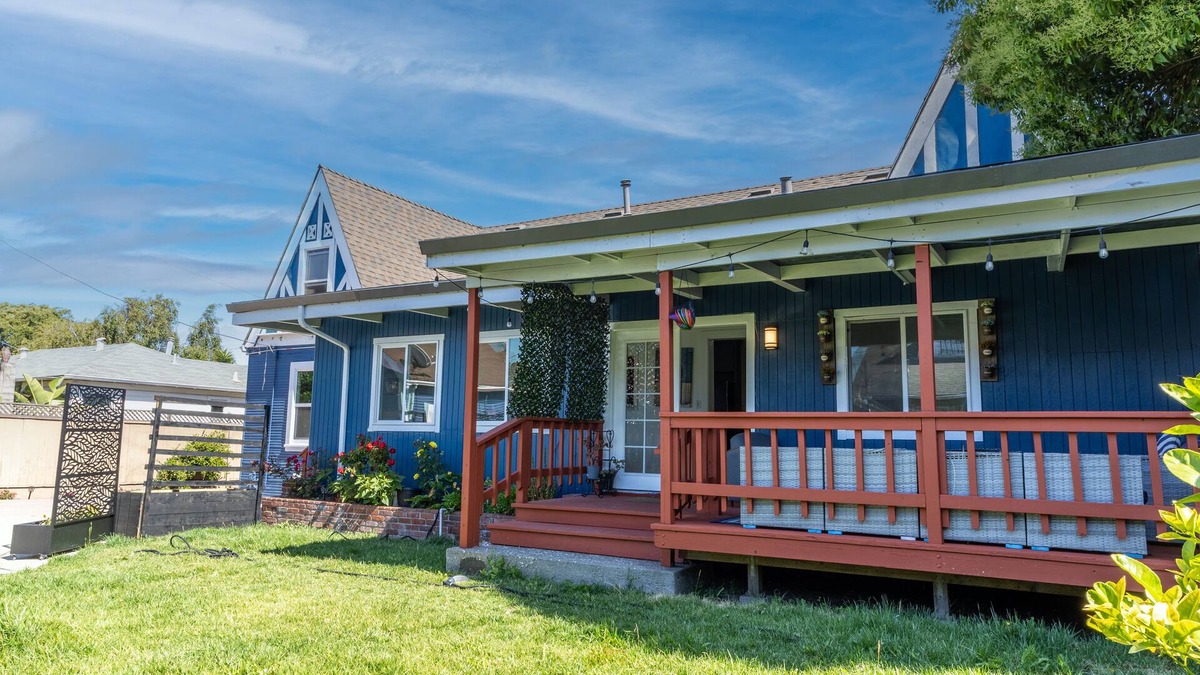 North and East House | Spacious 4-bedroom house unique