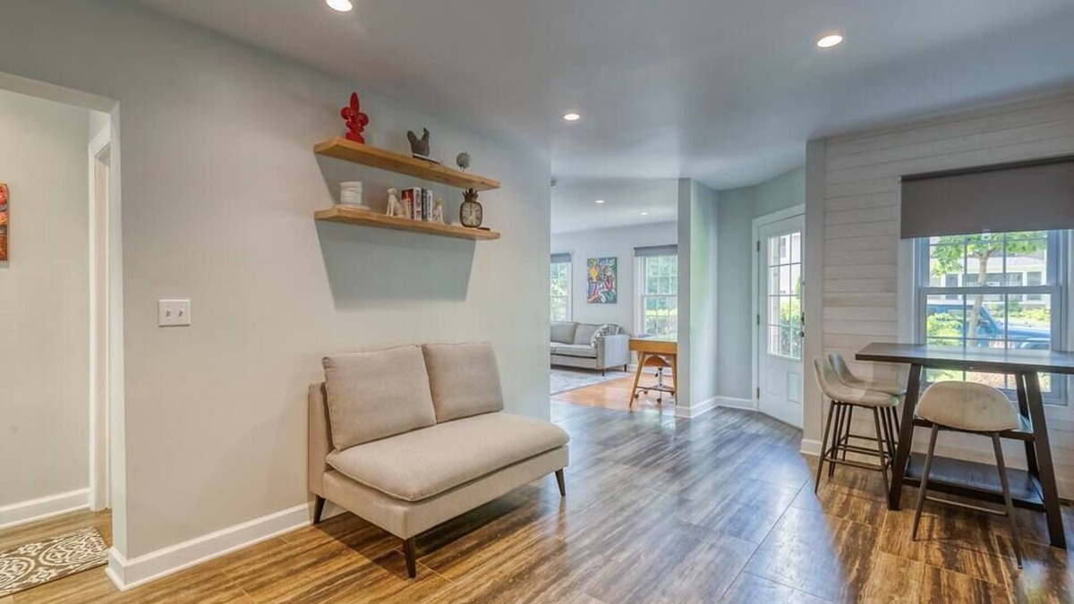 Lower Burns Park Apartment | Spacious 4-Bedroom Near Downtown and UM Stadium