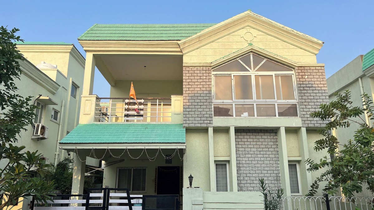 Medchal Villa | Spacious 4-bedroom villa with WiFi and AC in wonderful Hyderabad