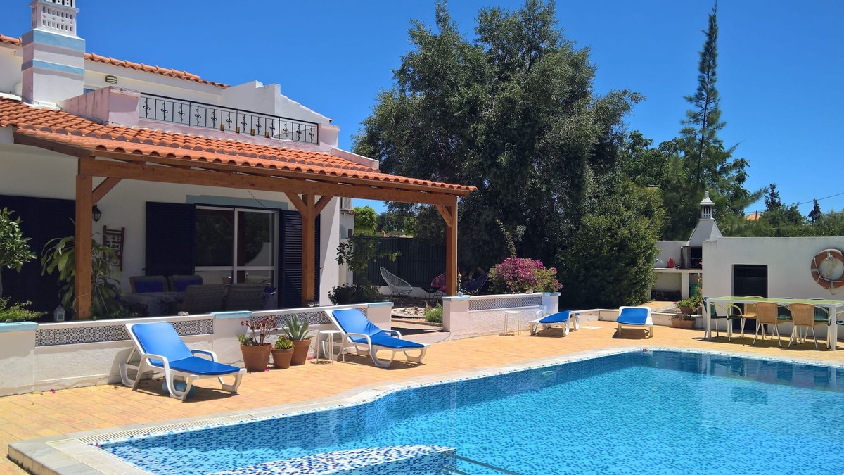 Santo Estevao Villa | Spacious 4 Bedroom Villa With Private Pool