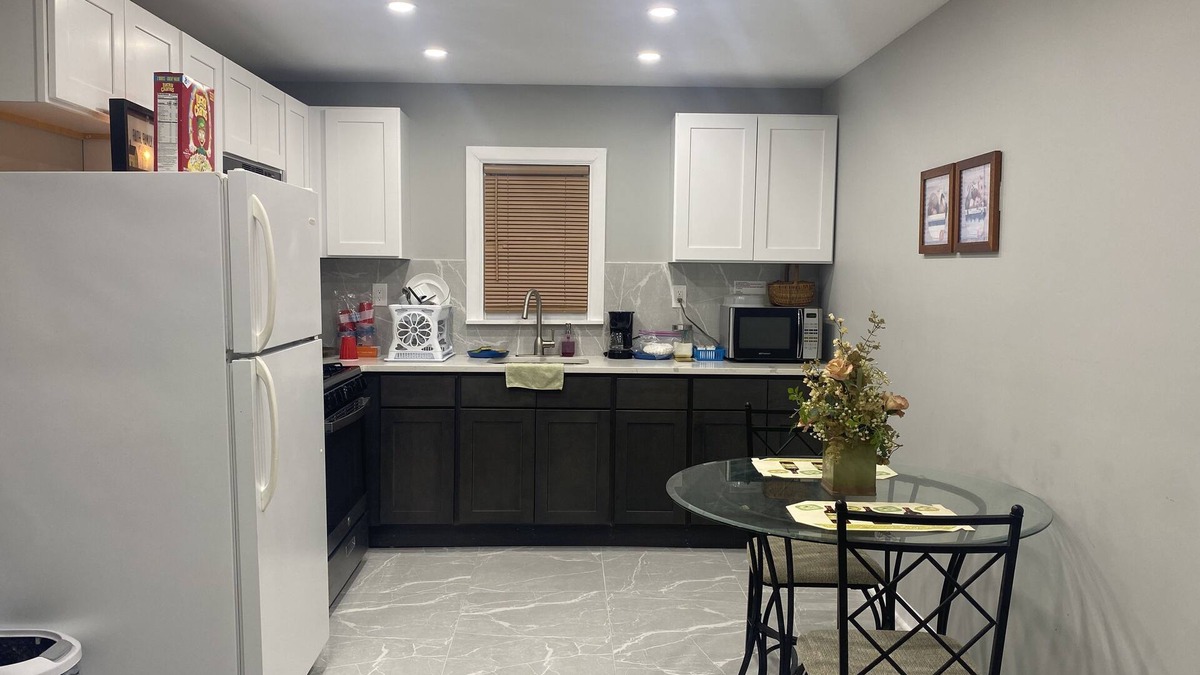 Lower Vailsburg House | SPACIOUS 4 BEDROOMS 12 MINS TO NEWARK AIRPORT