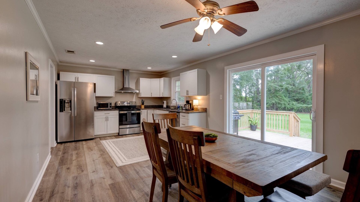 Thomasville House | Spacious 4BR/3BA Home with Large Fenced Yard – Near Downtown Thomasville