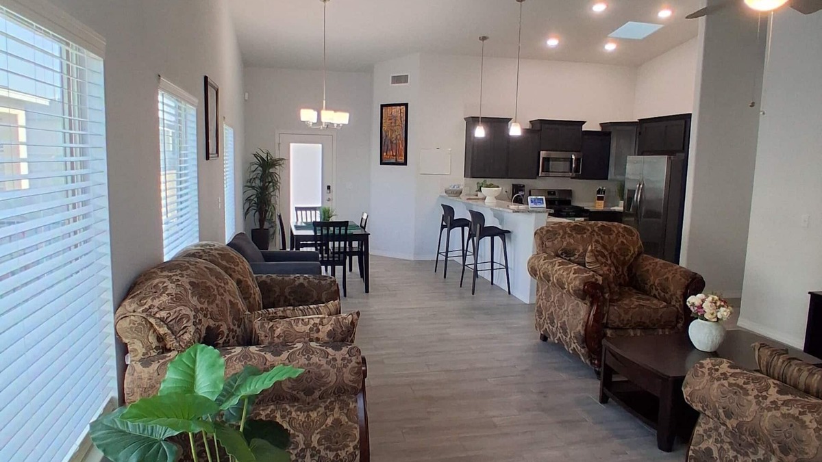 Santa Teresa House | Spacious 4BR home in Santa Teresa with Wi-Fi, A/C, and comfort galore
