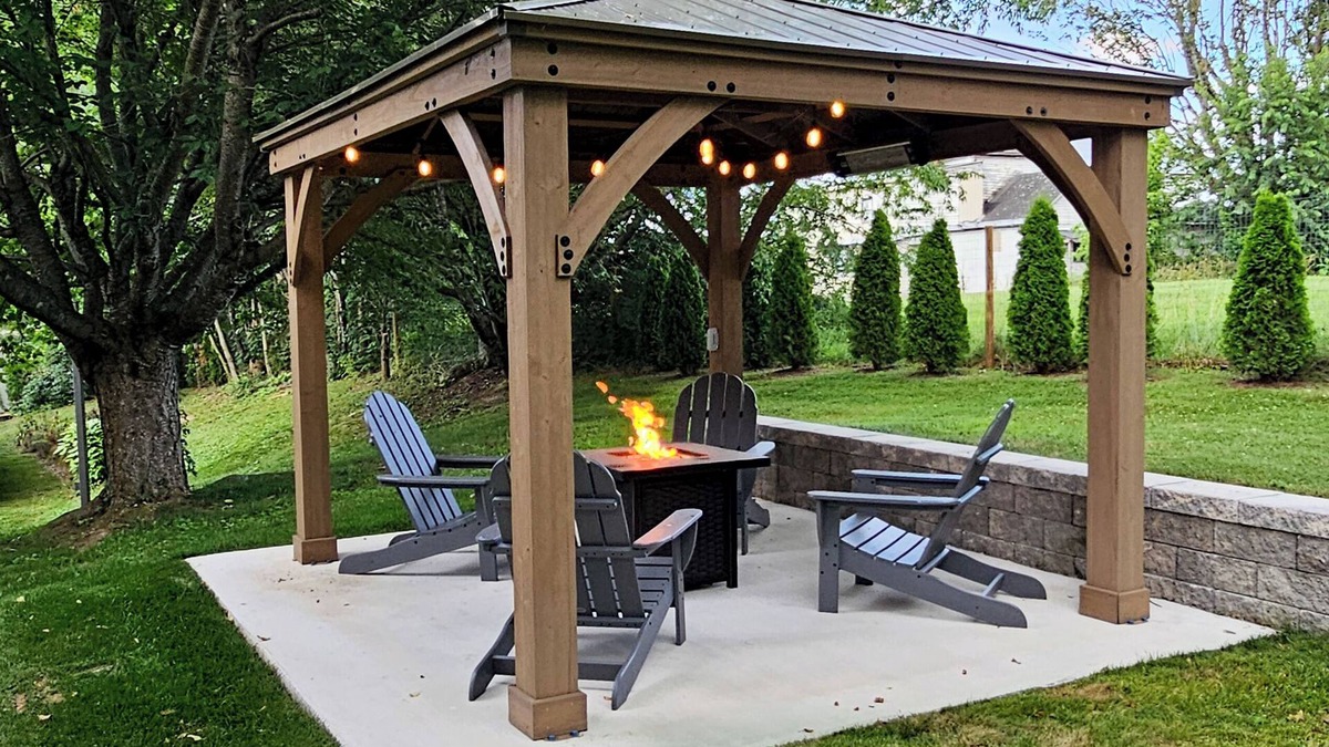Christiansburg House | Spacious 4BR House near VT and Downtown w/Gazebo