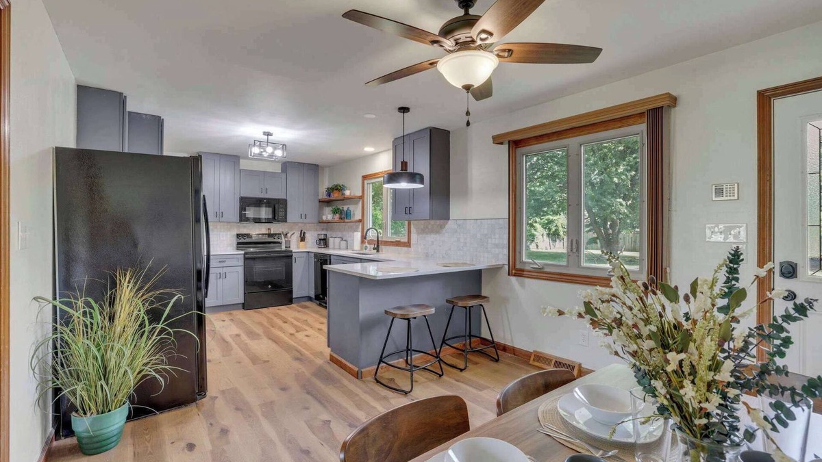 Easton House | Spacious 4BR Ranch Near Easton Perfect for Families & Work Groups!